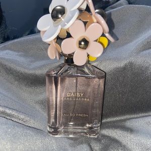 Daisy Marc Jacobs